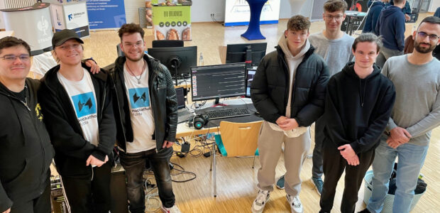 Schüler der Ferdinand-Braun-Schule rocken den 6. Hackathon in Fulda: Team Winder